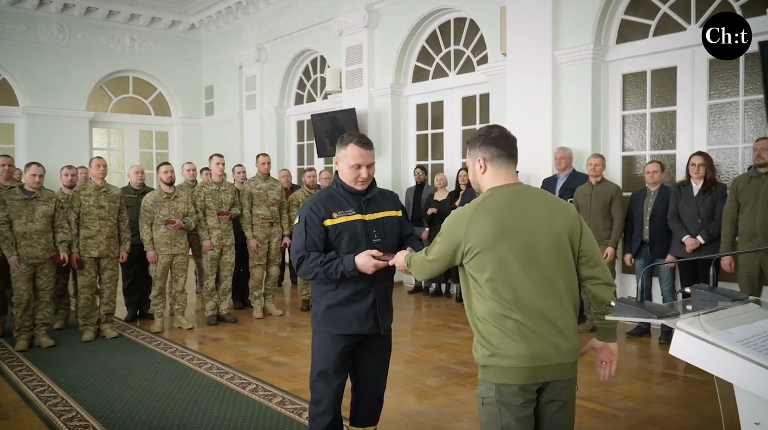 5 квітня президент України нагородив Олексія Ільченка