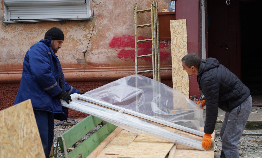 У Чернігові завершили першочергові роботи після удару БпЛА