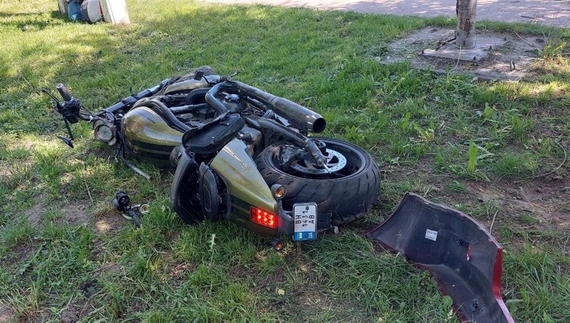 У селі на Чернігівщині знайшли труп мотоцикліста