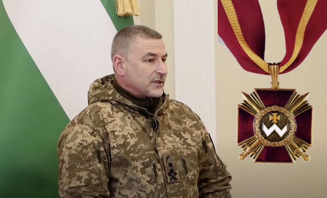 З нагоди Дня ЗСУ: президент відзначив генерала, що захищав Чернігів