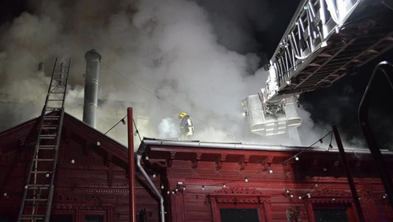 У Чернігові вигоріло 500 кв м у ресторані «Хряк»: подробиці інциденту