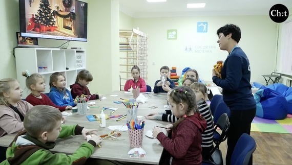 Благодійники відкрили дитячий простір у віддаленому мікрорайоні Чернігова