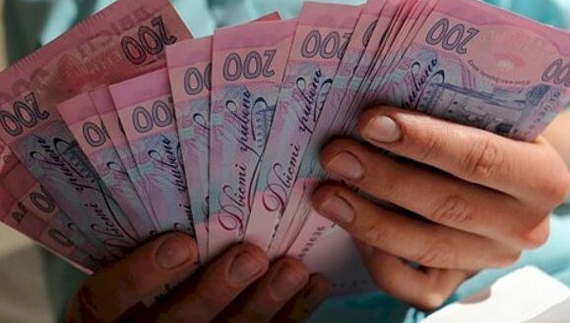 Мешканка Чернігівщини хотіла отримати грошову допомогу – натомість втратила 26 тисяч з кредитки