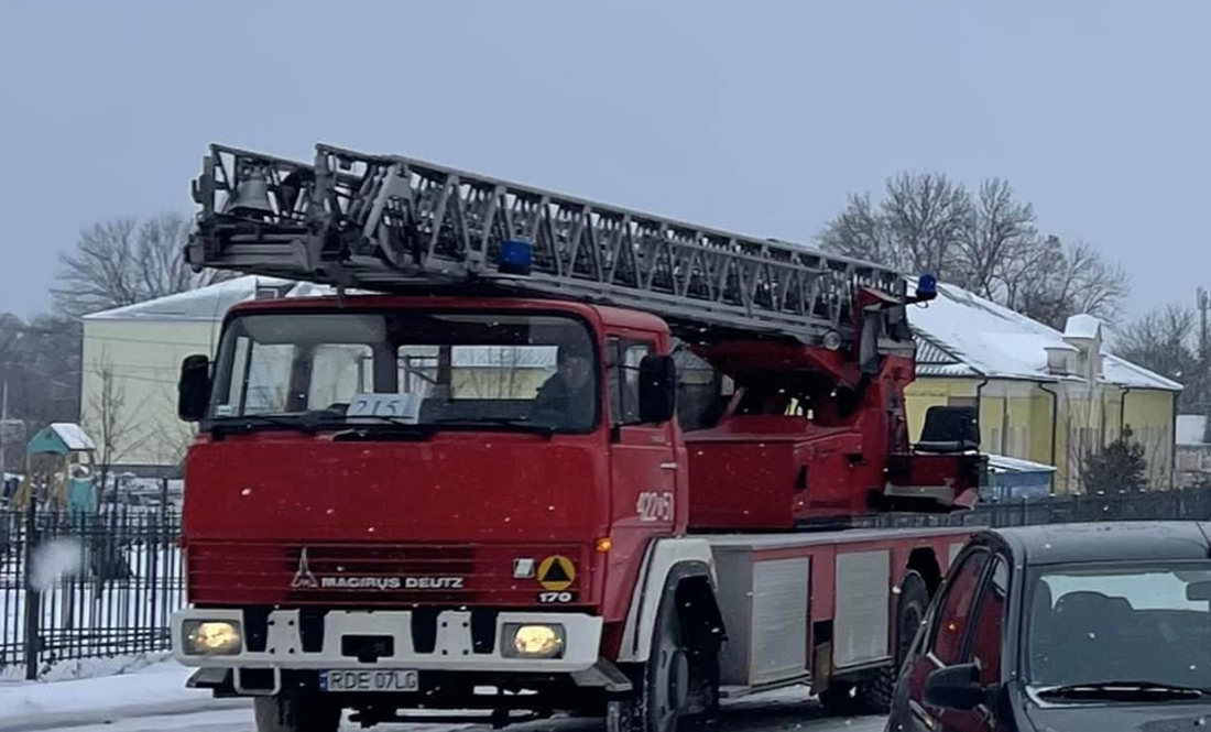 Червоний і вогнеборний «Миколайчик»: у Батуринської громади з‘явився сучасний пожежний транспорт