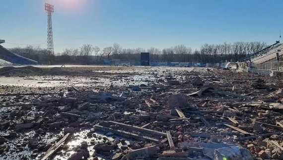 Зруйнований окупантами стадіон у Чернігові відновлять: знайшовся спонсор