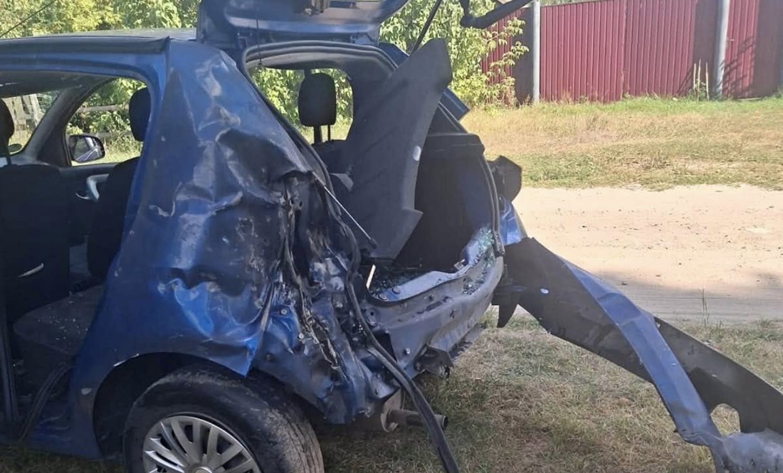 На Чернігівщині FPV-дрон влучив у цивільний автомобіль: поранено жінок
