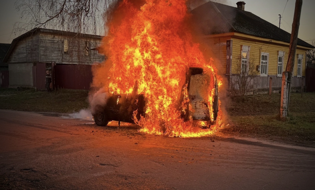 Ворожі FPV-дрони по автівкам та атаки на обʼєкти енергетики: ситуація на Чернігівщині на ранок 20 листопада