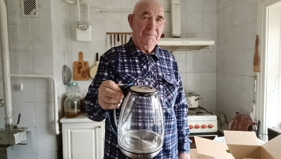 Анатолій Хомазюк з призом, Городнянська громада