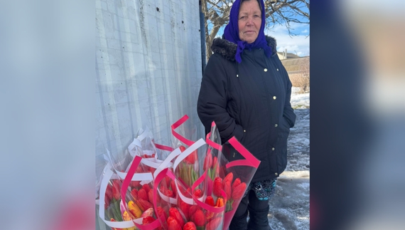 Тепер родинний бізнес: перші тюльпани до свята виростила 48 років тому