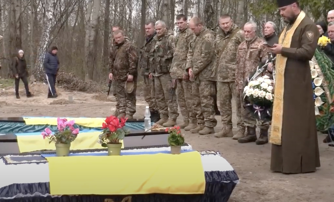 У Ялівщині поховали трьох захисників Чернігова