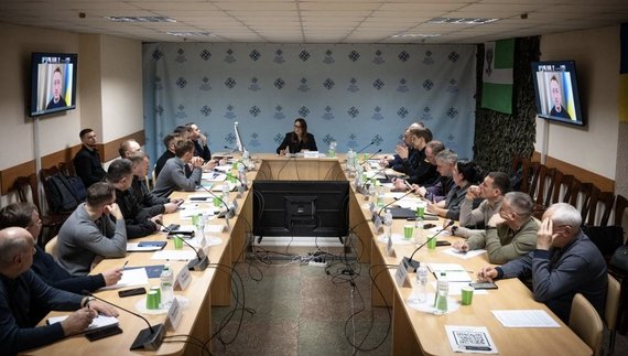 Премʼєрка Свириденко на Чернігівщині: про дороги та наступну зиму