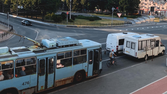 Із 7 липня у Чернігові в тролейбусі запрацював пересадковий квиток. Містяни зацінили, але не всі