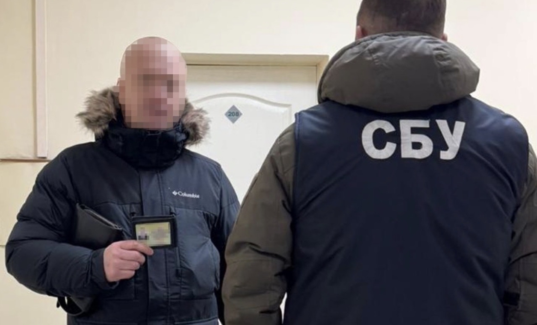 Обклали «даниною» у 500 тис бізнес: на Чернігівщині викрили податківців