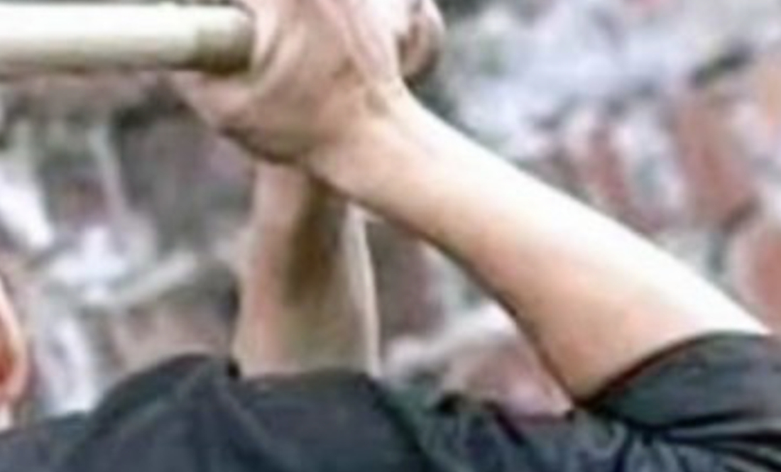 Тихий і добрий чоловік забив палицею сусіда: через що конфлікт