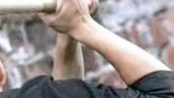 Тихий і добрий чоловік забив палицею сусіда: через що конфлікт