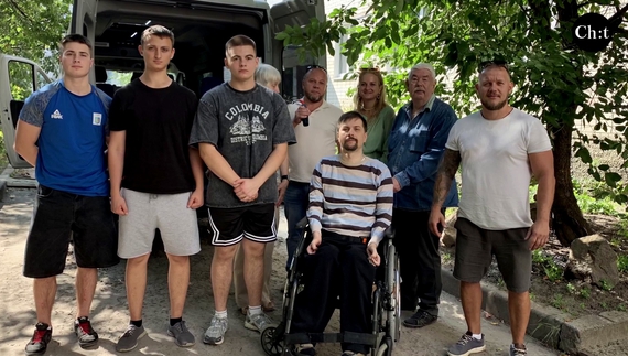 Цього разу  допомогли чернігівські волонтери