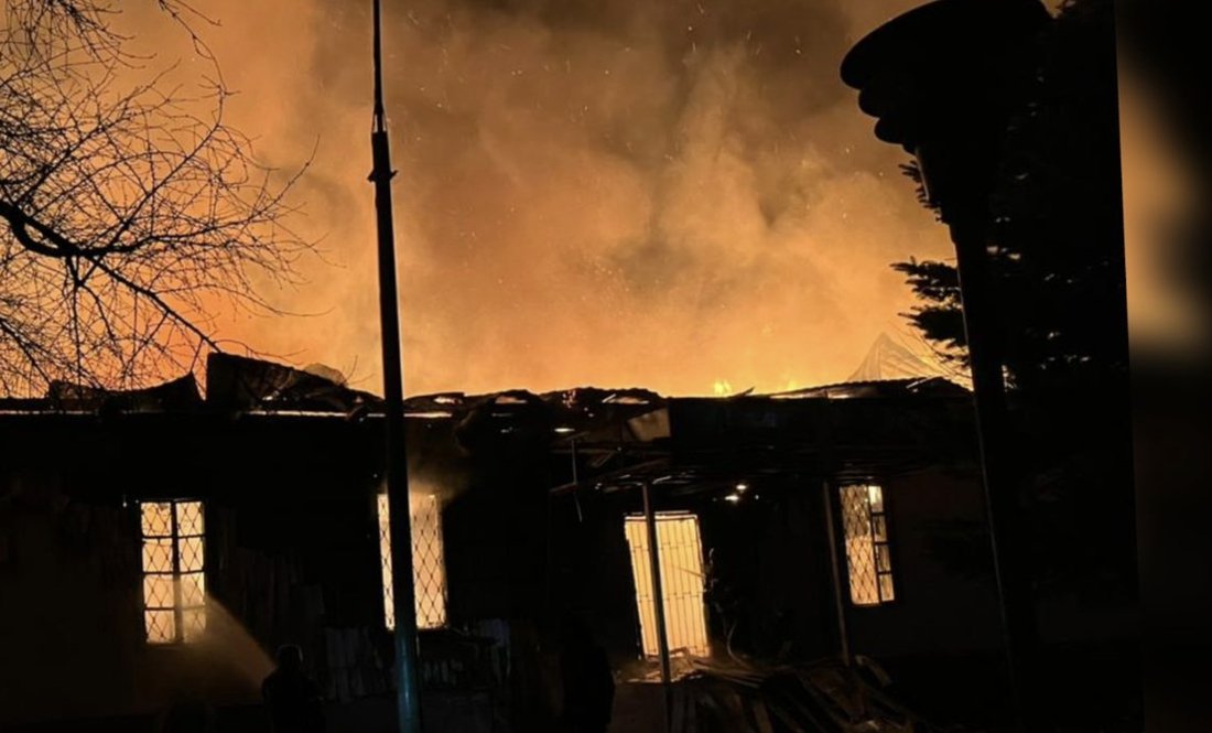 Вибухи у Чернігові, руйнування у громадах: область під атакою безпілотників. Фото ДСНС