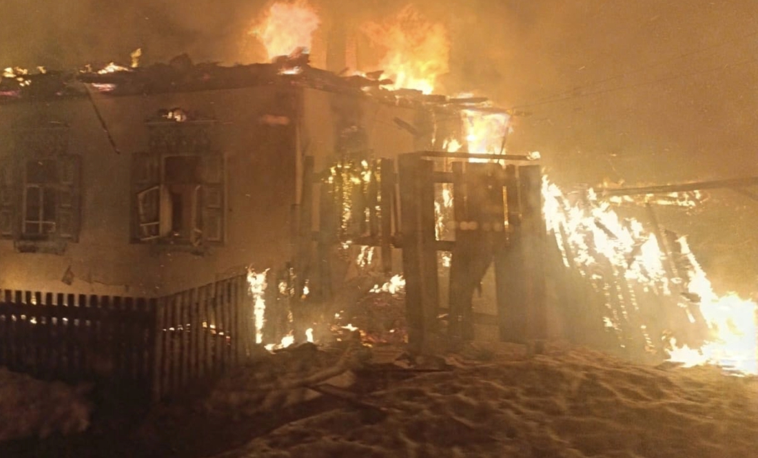 Вночі росіяни атакували Чернігівщину безпілотником: горять будинки