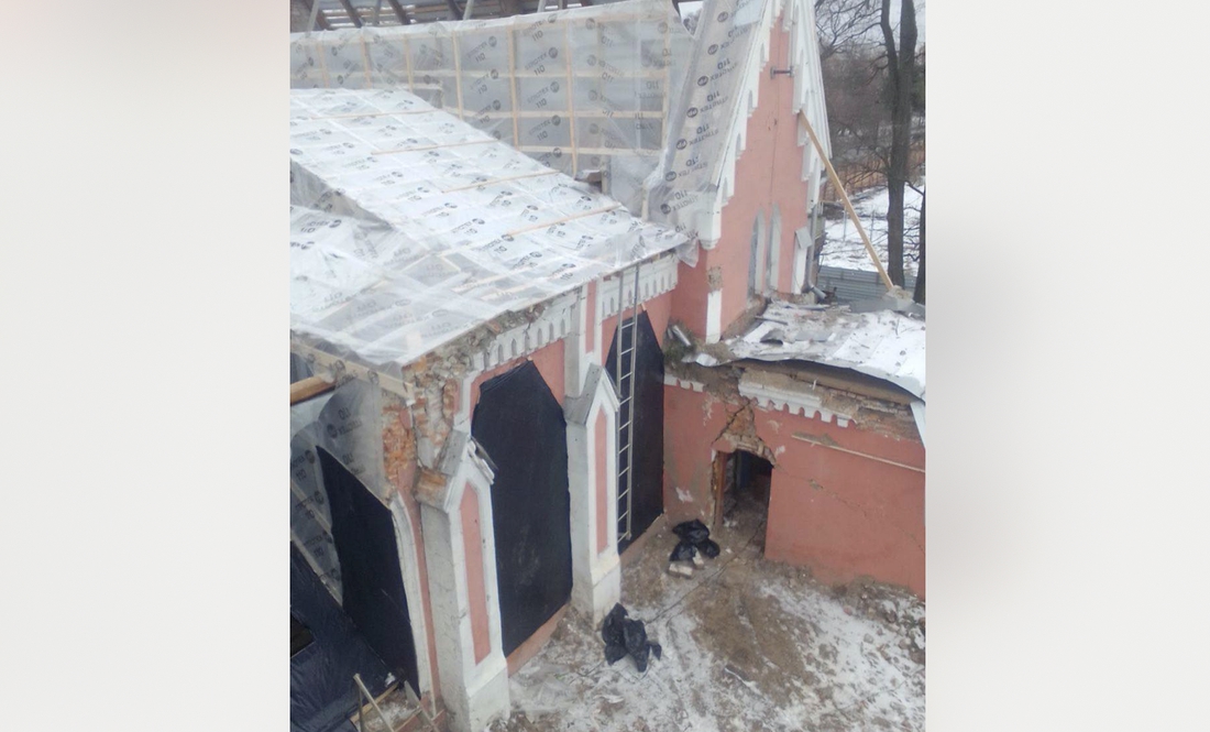 У Чернігові завершили роботи з консервування зруйнованої росіянами бібліотеки для юнацтва. Скільки витратили?