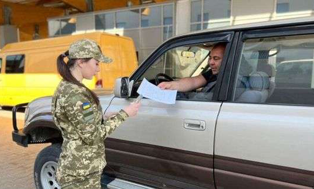 У Чернігівській ОВА прокоментували, скільки чоловіків водіїв-волонтерів не повернулось із-за кордону