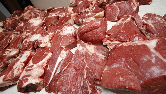 М'ясо, сало, курятина: у Менській громаді встановили ціни, дороже яких продавати не можна