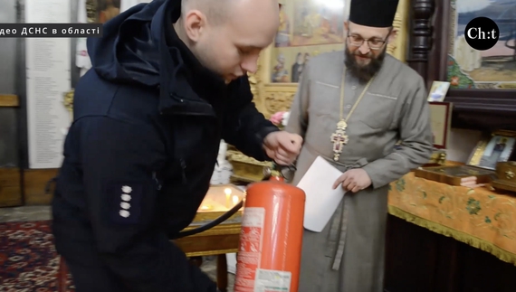 Напередодні свят: у ДСНС перевірили церкви і нагадали цивільним про заборону фейерверків