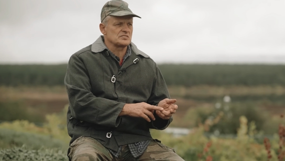 "Він робить вино там, де його ніколи ніхто не робив": переселенець вирощує виноград на Чернігівщині
