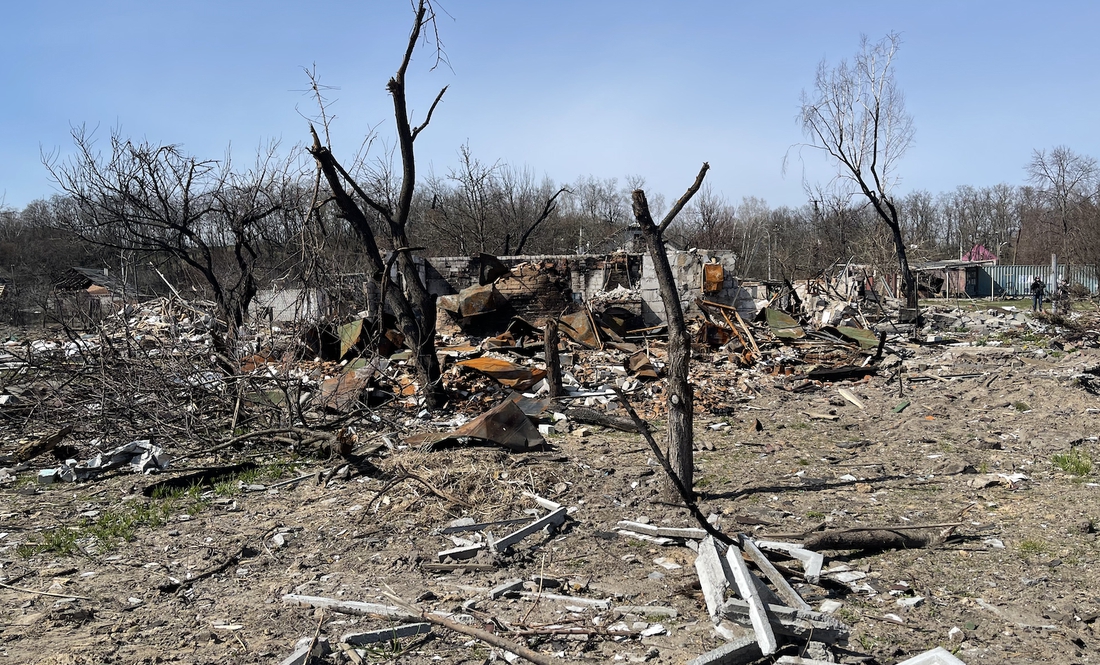 Новоселівку росіяни обстрілювали із усіх видів зброї, скидували з літаків бомби