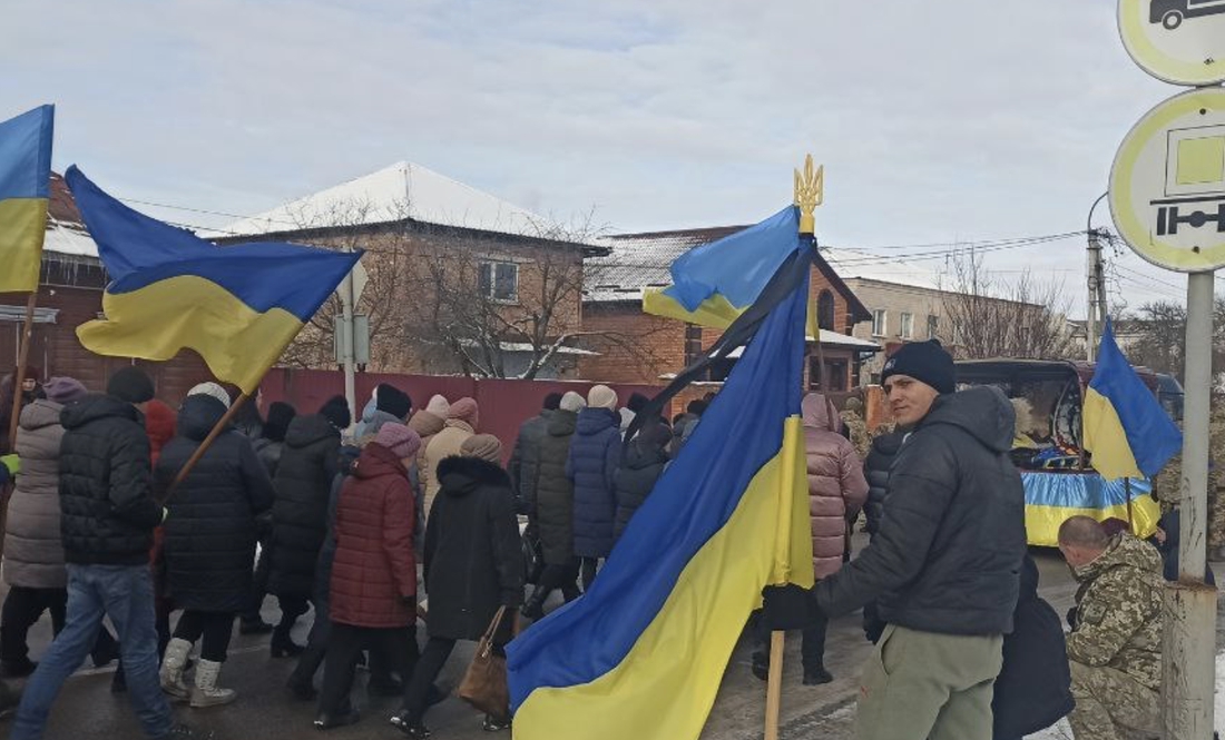 Чотири поховання: у громадах Чернігівщини прощались із загиблими бійцями