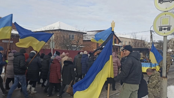 Чотири поховання: у громадах Чернігівщини прощались із загиблими бійцями