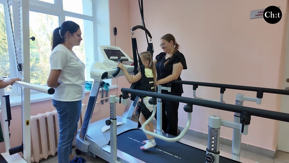Під відповідальність батьків реабілітаційні вправи продовжують