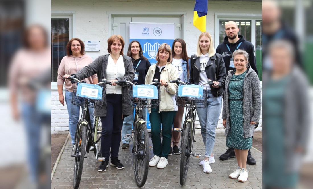 Соціальні працівники тепер на електровелосипедах