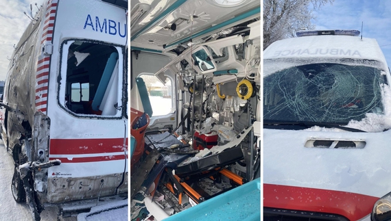 Авто пошкоджене, медики в лікарні: подробиці удару дрона по "швидкій"