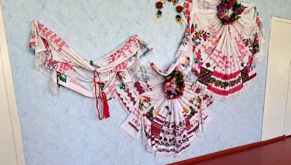 У Сиволожі у будівлі колишньої школи тривають акти вандалізму