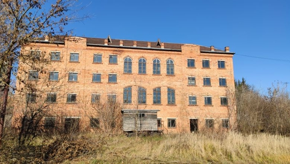 Зі ставком, свердловиною та котельнею: з молотка піде спиртзавод у прикордонні Чернігівщини