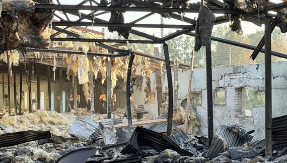 Удар по птахофабриці на Чернігівщині: знищено пташник із 20 тисячами птиці. Березнянська громад, 26 серпня 2026 року