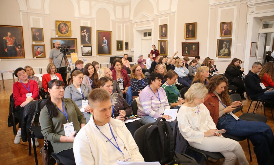 Якою є волонтерська спільнота Чернігівщини: презентували дослідження про потреби громадянського суспільства області