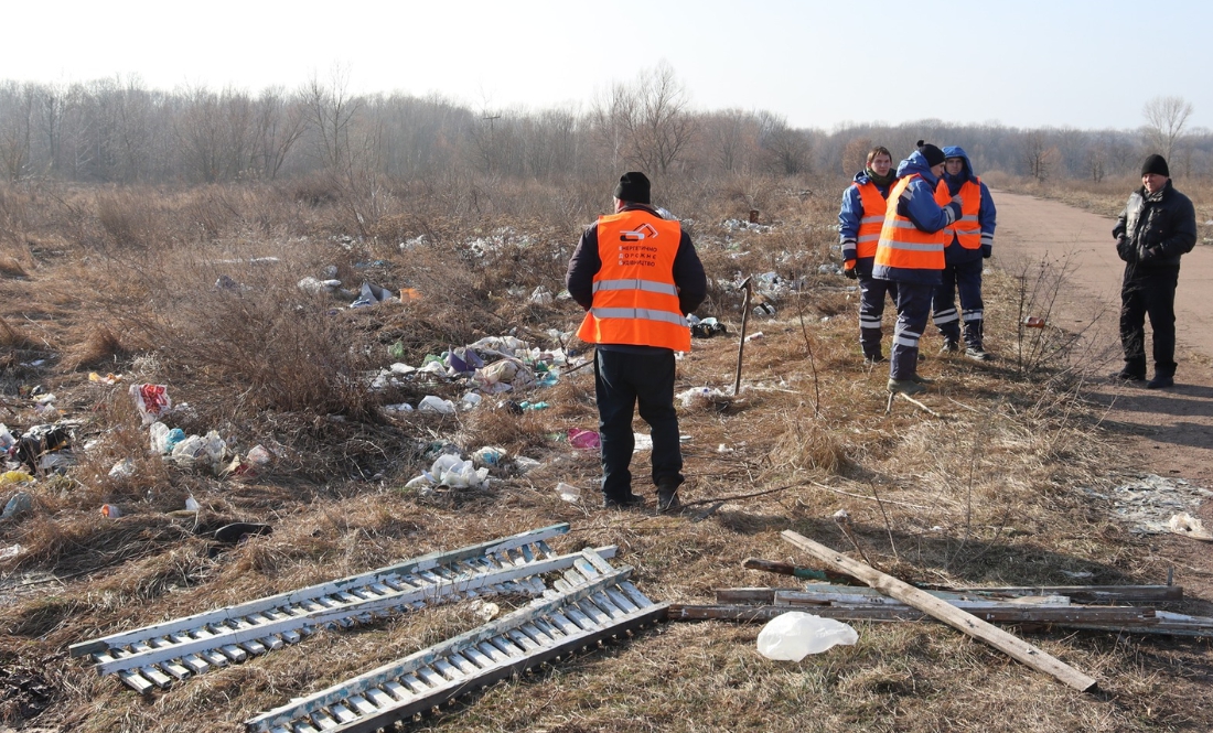 У трьох селах демонтують зруйновані будівлі та прибирають будівельне сміття