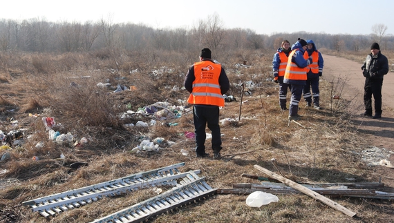 У трьох селах демонтують зруйновані будівлі та прибирають будівельне сміття