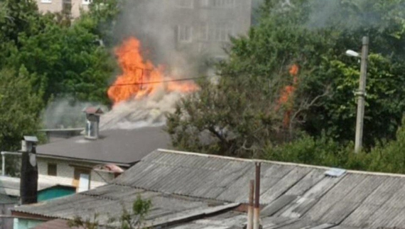 У Чернігові сталася пожежа в багатоквартирному будинку