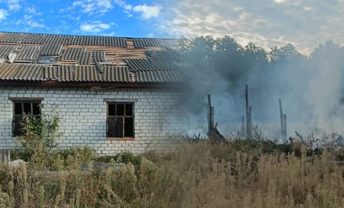 Наслідки атаки по селу Корюківської громади