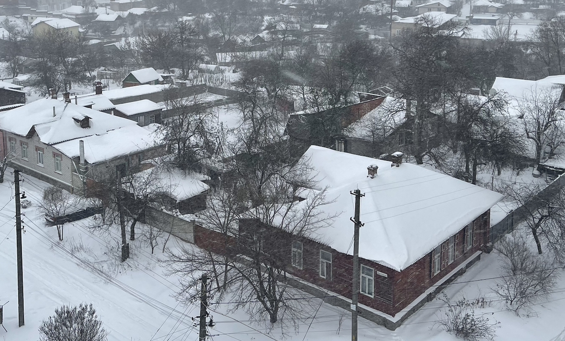 Знову сніг: більше 2 тисяч будинків на Чернігівщині без світла