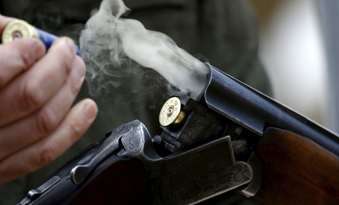 Сварились через кіз та курей: на Чернігівщині чоловік убив з рушниці сусідів