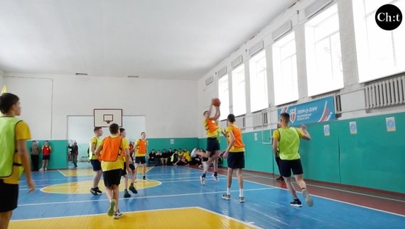На Чернігівщині завершується перший етап проекту «Всеукраїнські шкільні ігри Пліч-о-пліч»