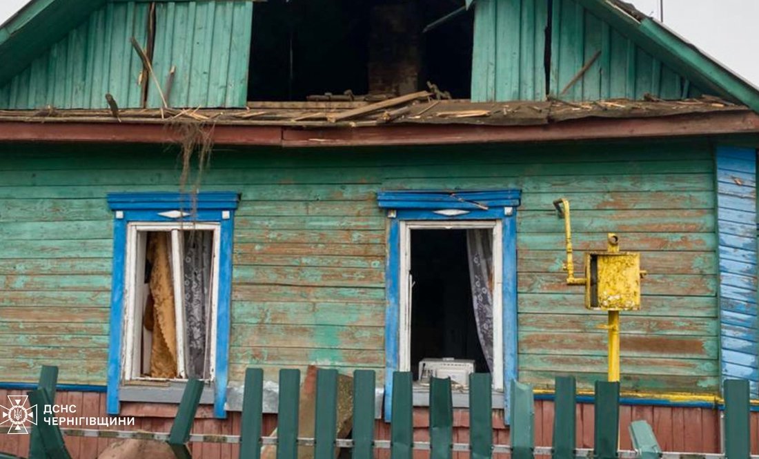 Дрон прилетів у будинок: на Чернігівщині поранені мати з дочкою
