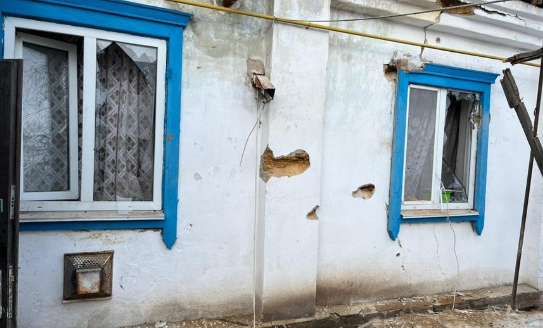 Хата наче проклята: прилетів «шахед» - дитину відкинуло, чоловіка поранило