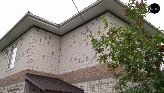 Будинок Дмитро купив за житловий сертифікат від держави