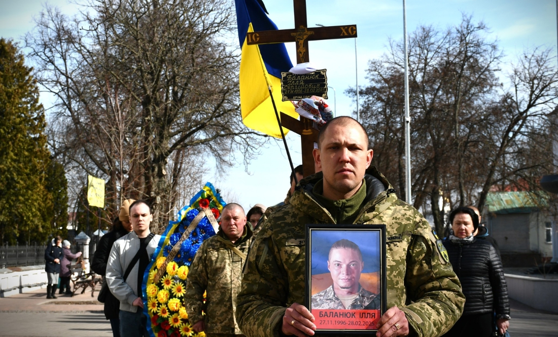 Містяни попрощалися з оборонцем Бахмута та Кліщіївки