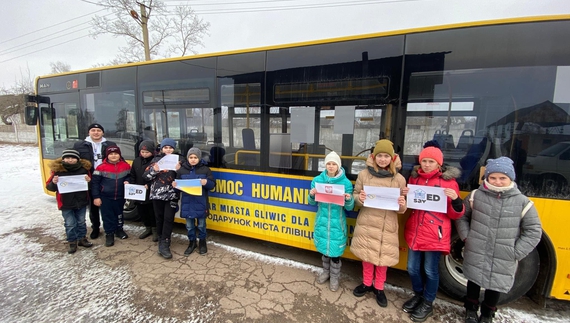 У Михайло-Коцюбинській громаді - поповнення: у них з’явився величезний шкільний автобус