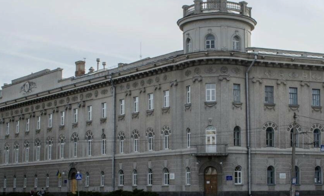 Губернатора вік недовгий: скільки протримались очільники ОВА і як їх оцінюють